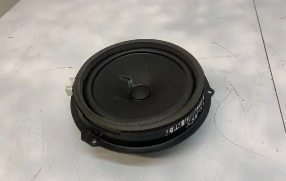 Ford S-MAX Rear door speaker