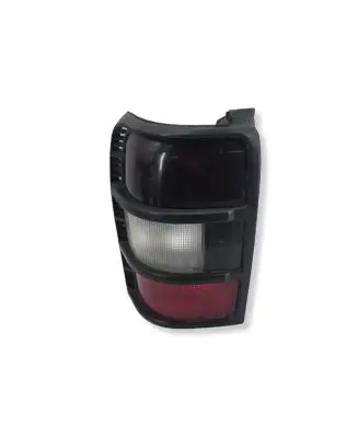 Mitsubishi Pajero Rear/tail lights 003885