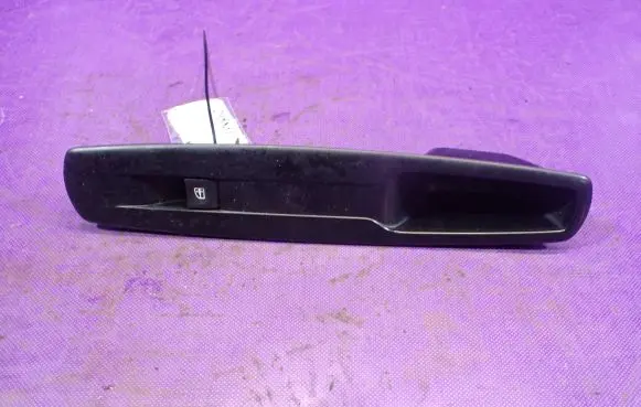 Renault Scenic III - Grand scenic III Quarter vent window switch 