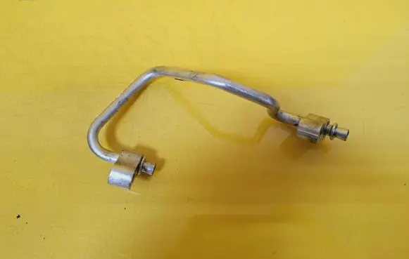Mitsubishi Carisma Air conditioning (A/C) pipe/hose 