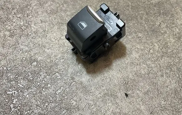 Electric window control switch