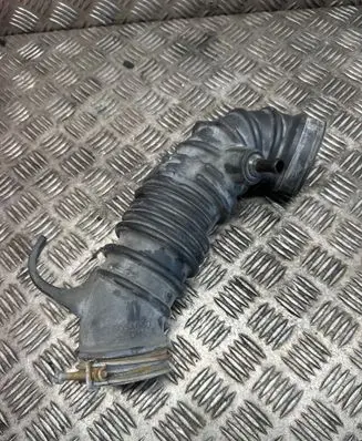 Mitsubishi Outlander Air intake duct part 1505A660