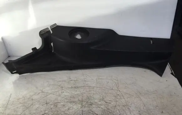 Toyota Auris E180 Rear seat side bottom trim 6255202310