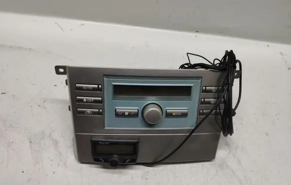Toyota Corolla Verso AR10 Climate control unit 559000F020