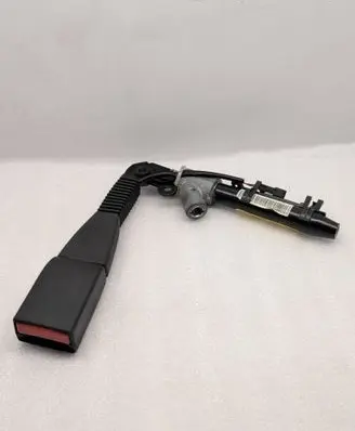 BMW X5 E70 Front seatbelt buckle 3065664 305537010