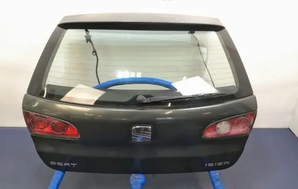 Tailgate/trunk/boot lid