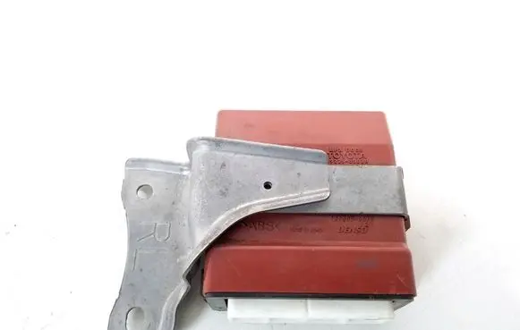 Lexus GS 300 350 430 450H Door control unit/module 89225-30020