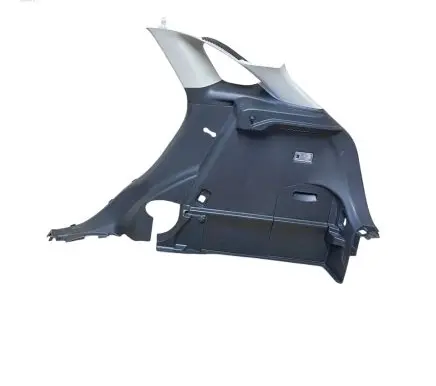 Trunk/boot side trim panel