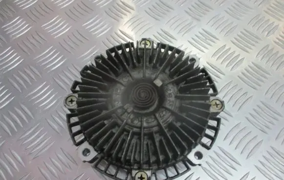 KIA Sorento Viscous fan clutch 