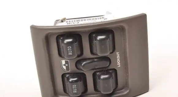 Chrysler PT Cruiser Quarter vent window switch 0UK931L8AA