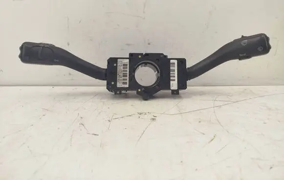 Skoda Superb B5 (3U) Wiper turn signal indicator stalk/switch 3U0953513E 203461 220310