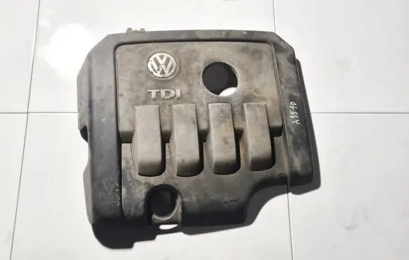Volkswagen PASSAT B6 Engine cover (trim) 03g103925bp
