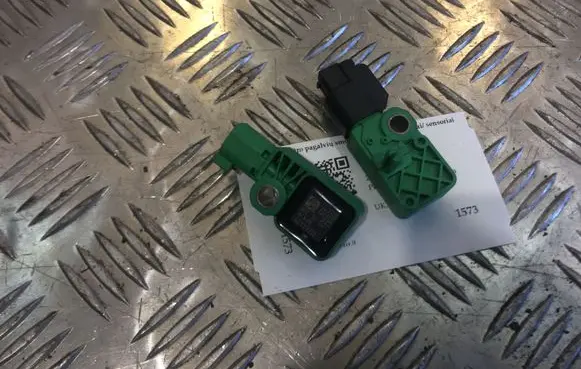 Volvo XC60 Airbag deployment crash/impact sensor 31264409