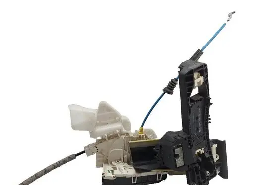 Mercedes-Benz CLS C218 X218 Front door lock A2047202535