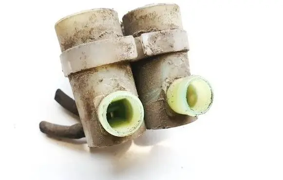 Honda FR-V Windscreen/windshield washer pump