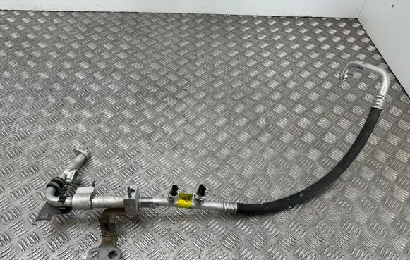 Opel Mokka X Air conditioning (A/C) pipe/hose 9826918480