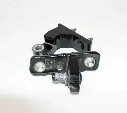 Mercedes-Benz C W205 Front door upper hinge