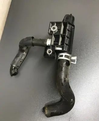 Mazda 3 II Engine coolant pipe/hose