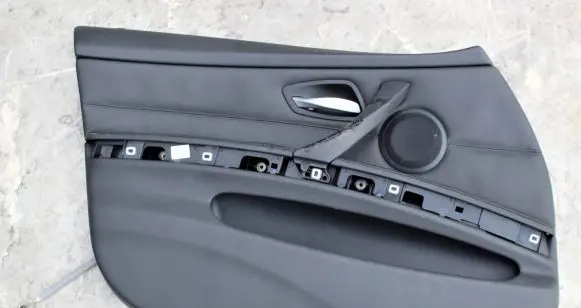 BMW 3 E90 E91 Front door card panel trim