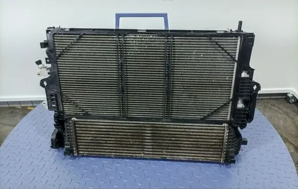Volvo S90, V90 Coolant radiator 31368231
