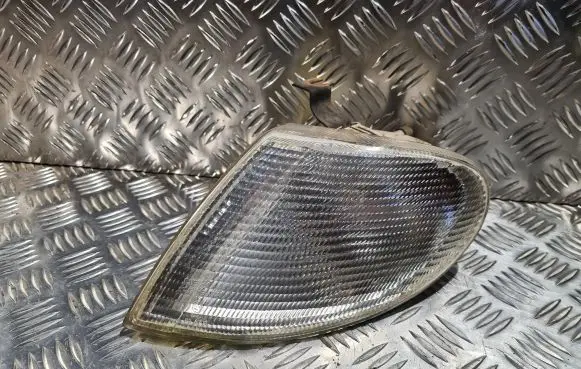 Front indicator light