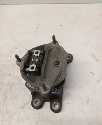 Audi Q5 SQ5 Engine mount bracket 8K0399161