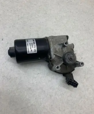 Volvo XC70 Wiper motor 404775 8648343 3077C