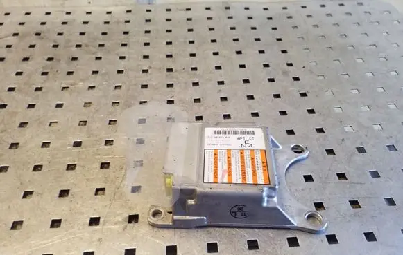Subaru Outback Airbag control unit/module 98221AJ030