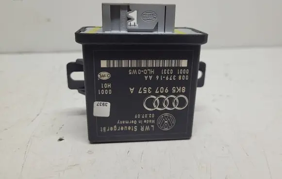 Audi A4 S4 B8 8K Light module LCM 8K5907357A 00837916AA 00010331