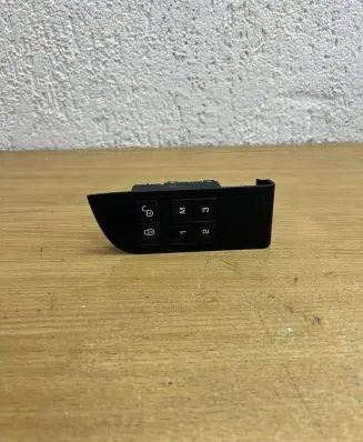 Land Rover Range Rover Sport L494 Central locking switch button CPLA14017AD F1123
