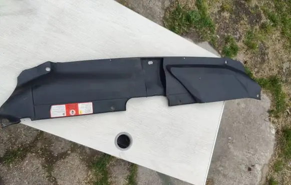 Audi A5 8T 8F Radiator trim 8T0807081A