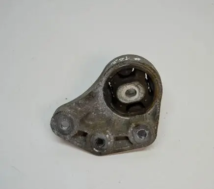 Audi A6 S6 C6 4F Rear differential mounting bracket 8E0599125Q