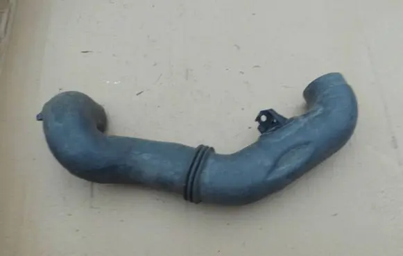 Subaru Forester SJ Air intake hose/pipe A12AG05 121112