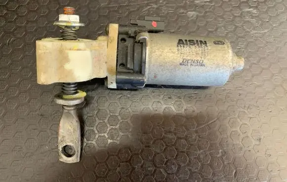 Lexus IS 220D-250-350 Seat adjustment motor 8582033020 43944010080 1620006861