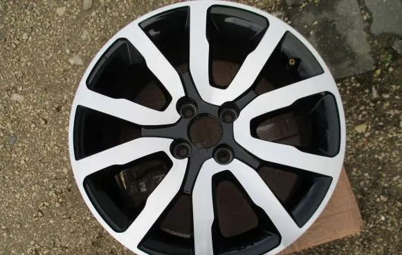 Renault Clio V R16 alloy rim 