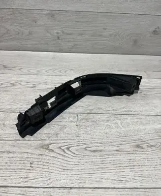 BMW 7 E65 E66 Rear bumper mounting bracket 7123797