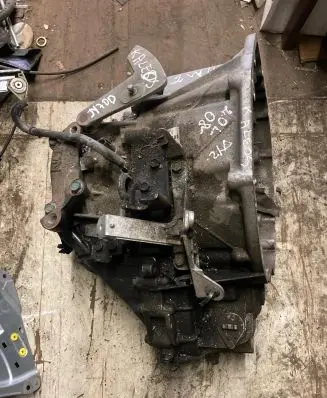 Renault Koleos I Manual 6 speed gearbox JY70D 5641775