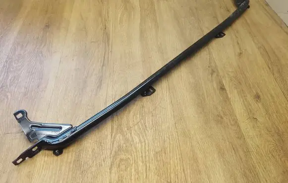 Porsche Macan (95B) Top upper radiator support slam panel 95B803227