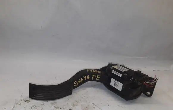Hyundai Santa Fe Accelerator throttle pedal PBTPEBSGF50 HCM060220A00640 NOTCODE