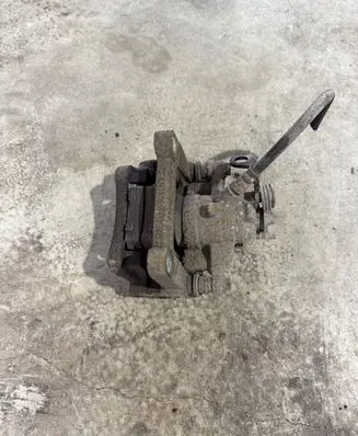 Rear brake caliper
