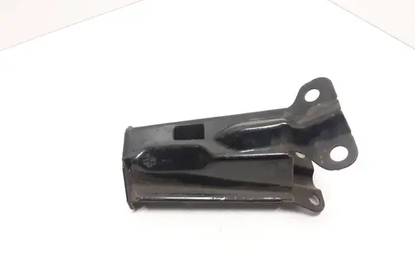 Volvo S80 Radiator support slam panel bracket 