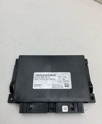 Mercedes-Benz E W213 Gearbox control unit/module A2139002501