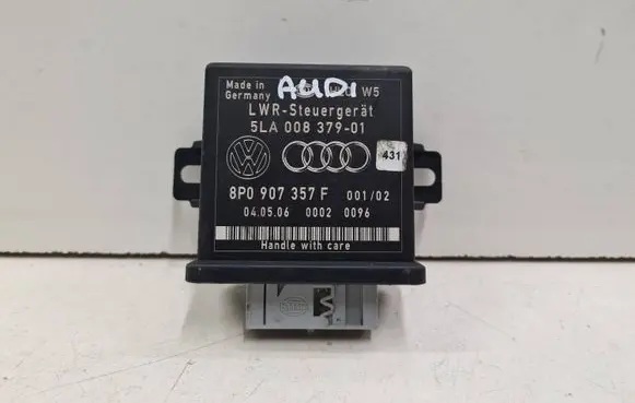 Audi A3 S3 A3 Sportback 8P Light module LCM 8P0907357F 5LA00837901
