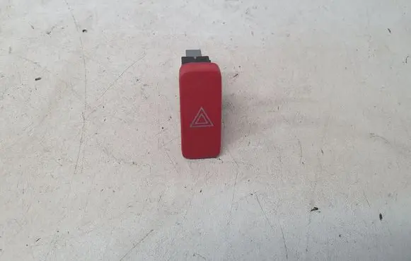 Toyota Auris 150 Hazard light switch 8433202131