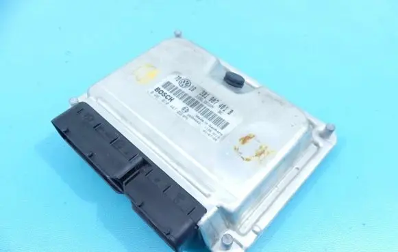Volkswagen PASSAT B5.5 Engine control unit/module ECU 3B1907401B IMPRK986838