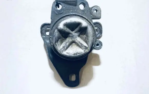 Ford Mondeo Mk III Engine mount bracket 1s716f012ce 1s71-6f012-ce