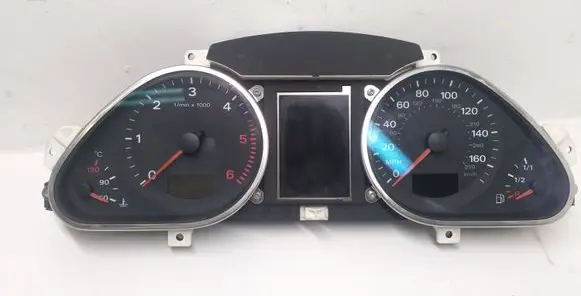 Audi Q7 4L Speedometer (instrument cluster) 4L0920980A