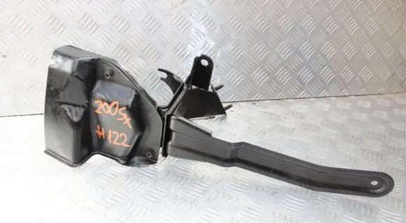 Nissan 200 SX ABS pump bracket 