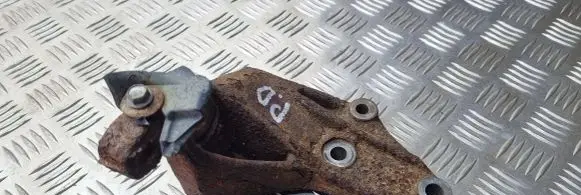 Iveco Daily 35 - 40.10 Engine mounting bracket 500331740