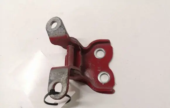 Citroen C1 Front door lower hinge